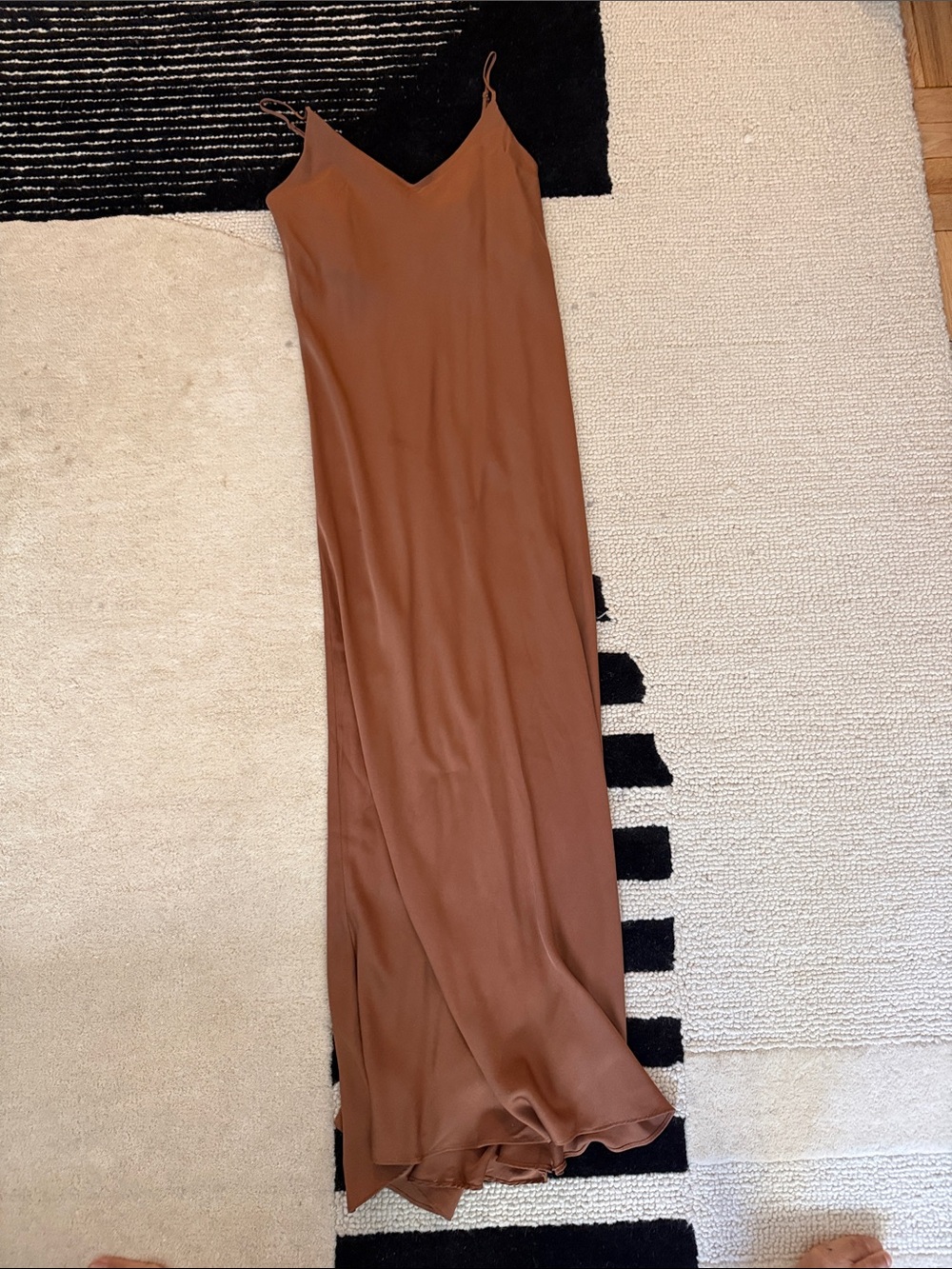 100% silk Quince maternity Maxi Dress